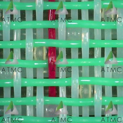 1.5-Schicht-KRAFT SLA24510C Formgewebe mit langem Unterweft-Float und grobem Unterweft-Durchmesser für eine verbesserte Stabilität der Maschinenrichtung
